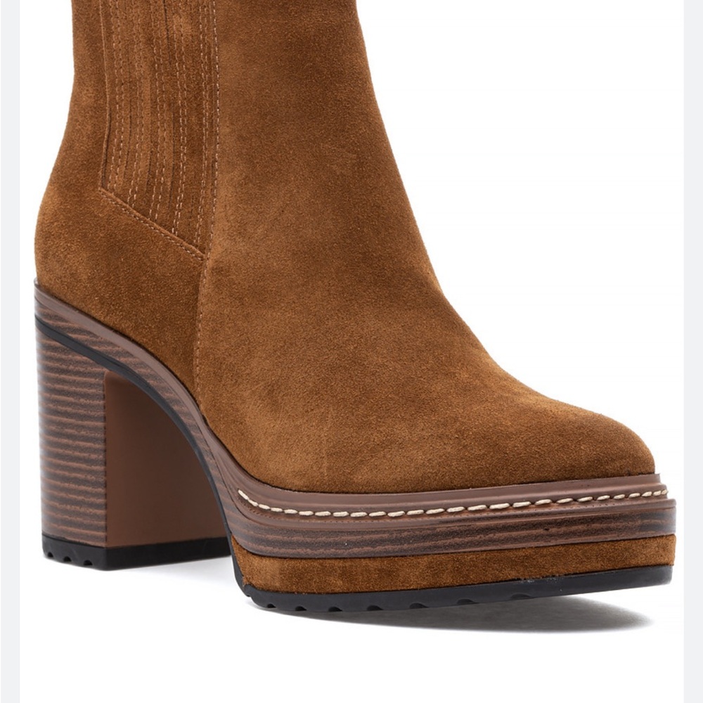 Y2K Steve Madden Tan Suede Chunky Heel Ankle Boots size 8